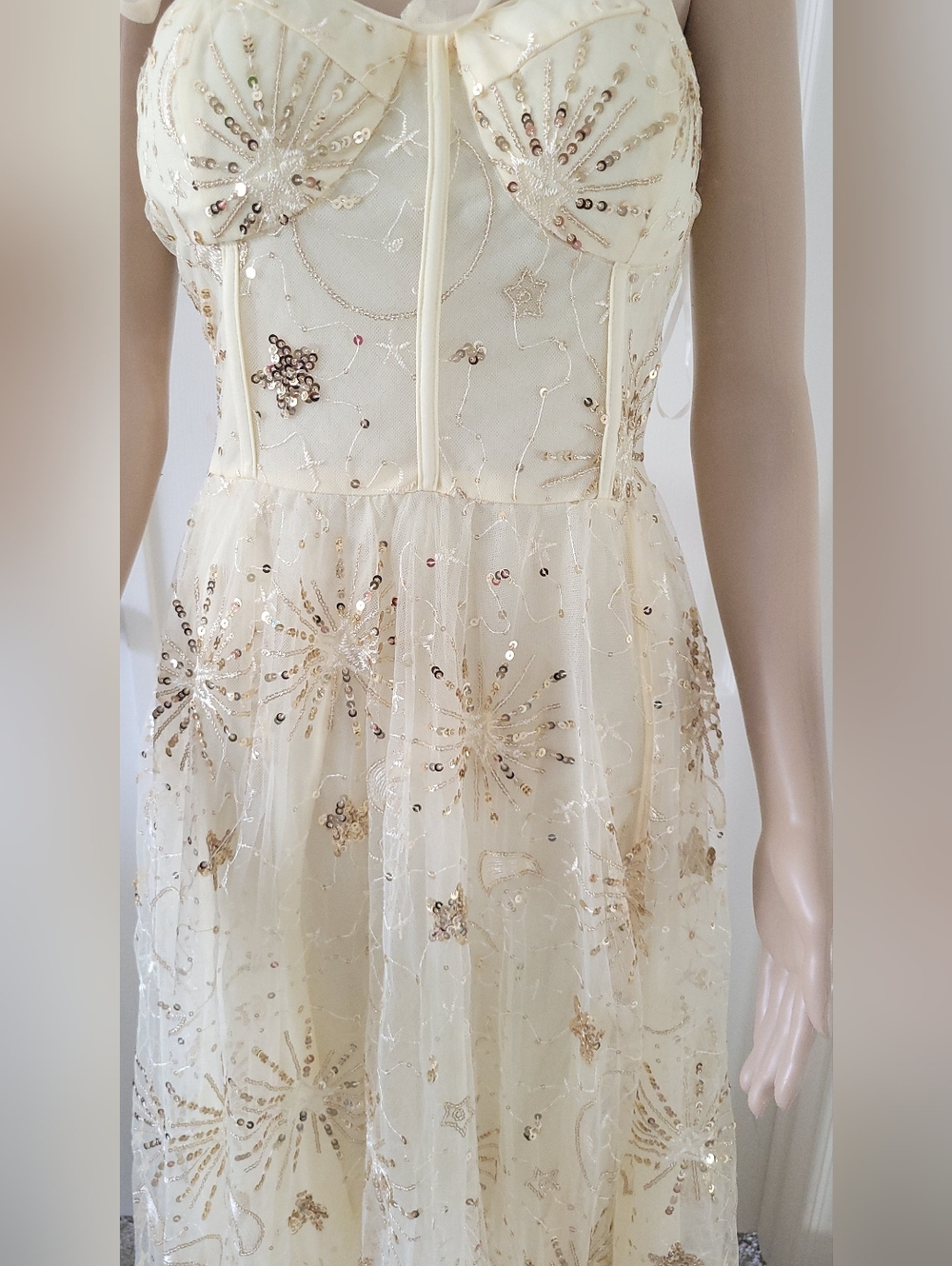 Unbranded Yellow Sequin Formal Dress - Picture 3 of 16